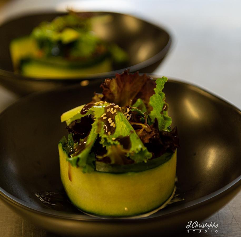 Logis - & Restaurant La Corne D 'abondance Hotel Bourgtheroulde