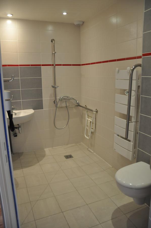 Hotel Logis - & Restaurant La Corne D 'abondance 3*