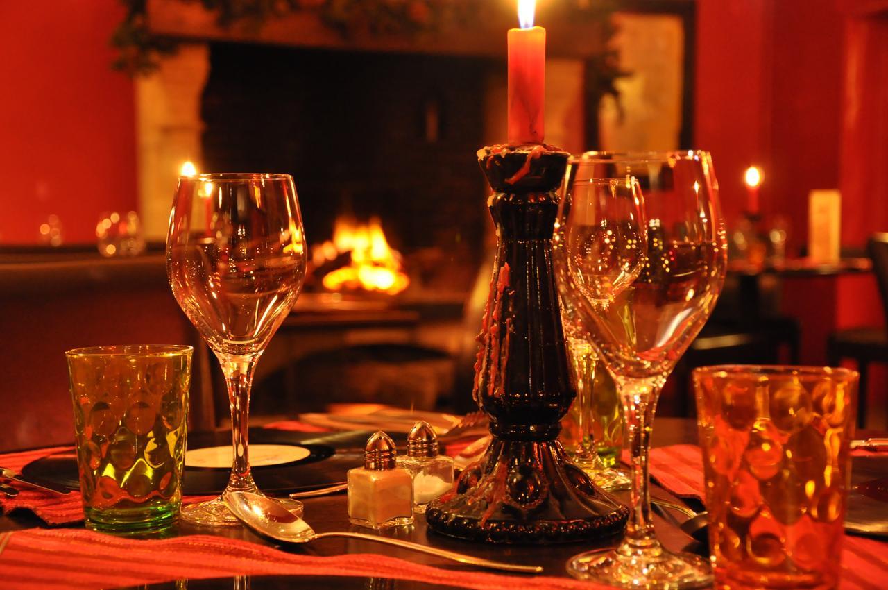 Hotel Logis - & Restaurant La Corne D 'abondance 3*
