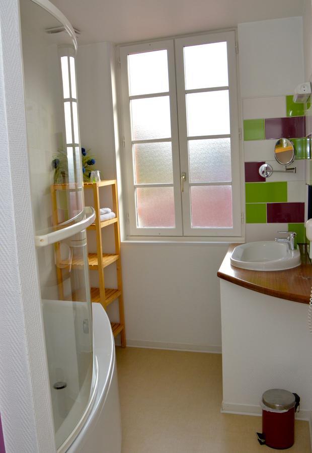 Logis - & Restaurant La Corne D 'abondance Hotel